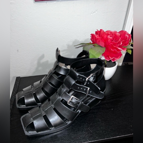 Zara leather women’s sandals shoes - Picture 3 of 6